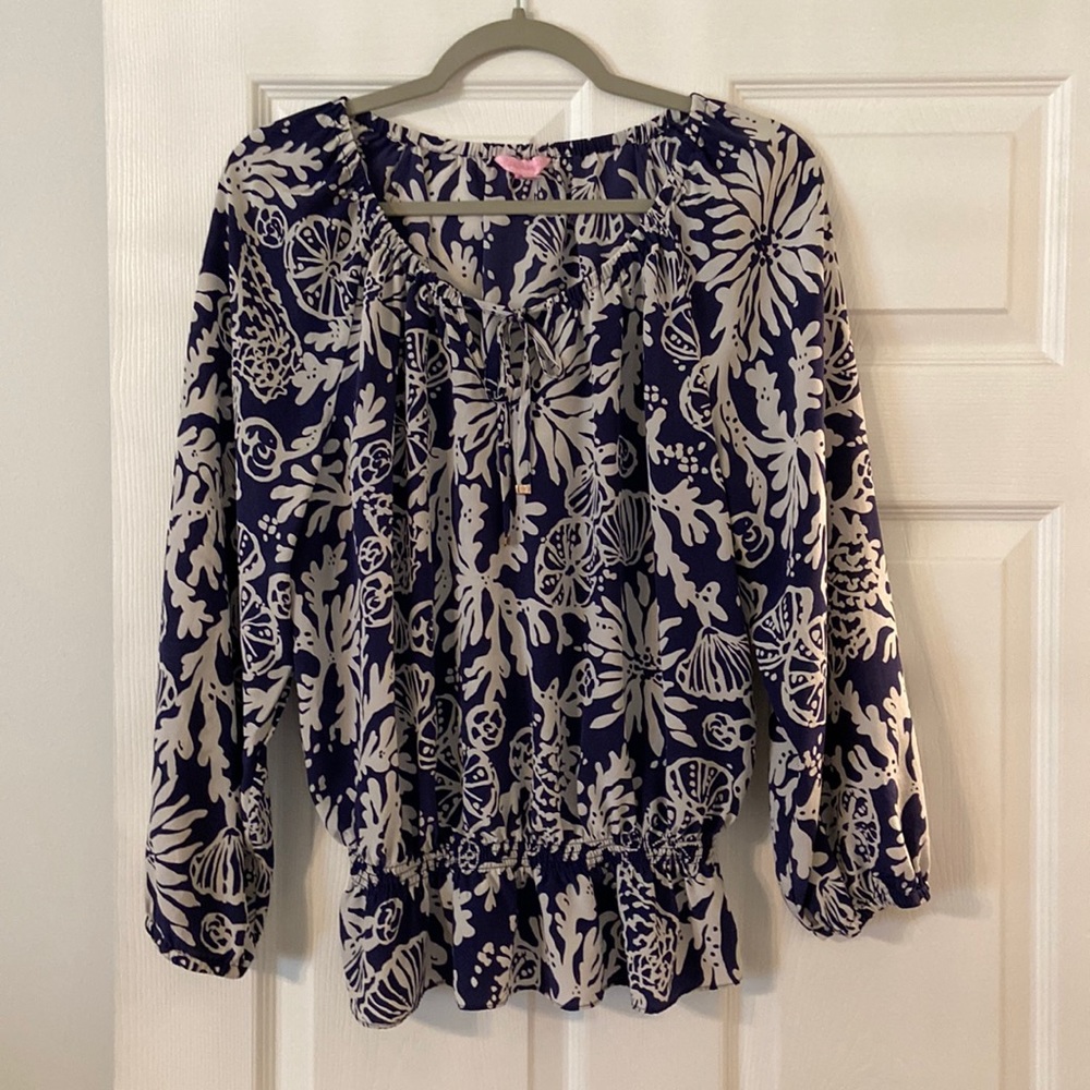Lilly Pulitzer Women’s Blouse size L excellent condition 100% silk so beautiful